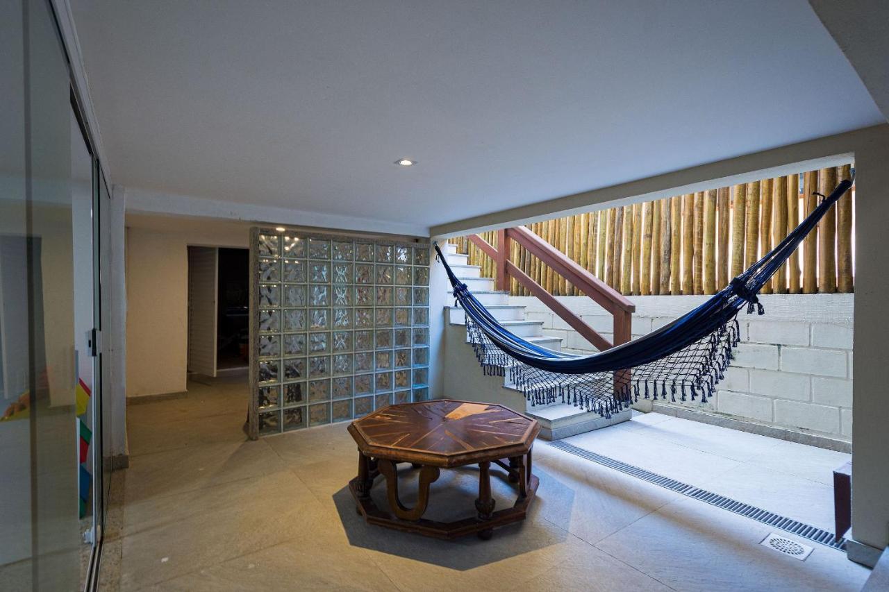 Casa Espetacular Entre Geriba E Ferradurinha - Wifi 200Mb - Piscina Do Codominio - 700 M Da Praia - Garagem - 4 Suites - Area Gourmet Privativa - Cozinha Equipada - Area Kids - Portaria 24H - Ar Condicionado Armacao dos Buzios Luaran gambar
